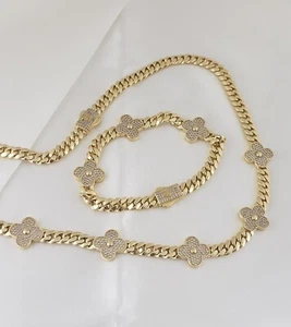 Juego de collar y pulsera gargantilla cubana flor trébol circonita chapado en oro de 14K - Imagen 1 de 1