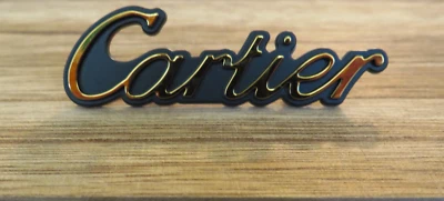 Nuevo NOS 98-99-2000-2001-2002-03 Lincoln Town Car Cartier Vela Panel Emblema-Insignia Foto 1 de 4