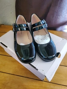 Christie & Jill Little Girls 8M Black Patent Leather Dress Shoes New size 2 - Picture 1 of 12