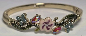 Vintage Napier Gold Tone Floral Bangle Bracelet High Fashion Costume Jewelry - Picture 1 of 7