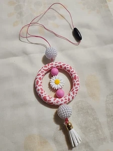 Beaded Car Charm For Rear View Daisy Pink & White Leopard Print Handmade - Picture 1 of 4