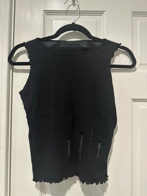 Caballete tanque negro Foto 1 de 4