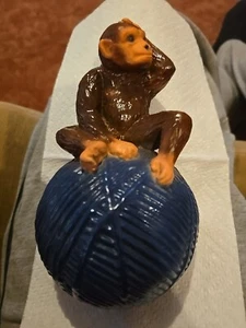Monkey Chimpanzee A Blue Ball Of String  ChalkWare String Holder Stringholder - Picture 1 of 14