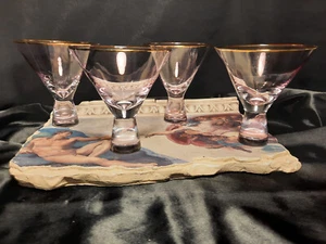 4 Christian Siriano Gold Trimmed Contemporary Martini Glasses Pinky Purple Tint - Picture 1 of 9