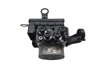 Modulatore pompa abs originale Triumph Speed triple 1200 rs 2023 10452 km - Imagen 1 de 9