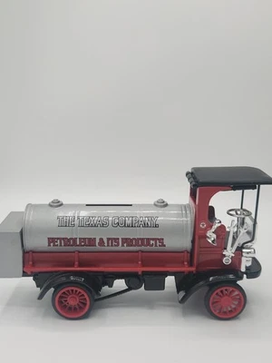 Texaco The Texas Company Petroleum & ITS Products 1910 Mack Senior Bank con llave Foto 1 de 4
