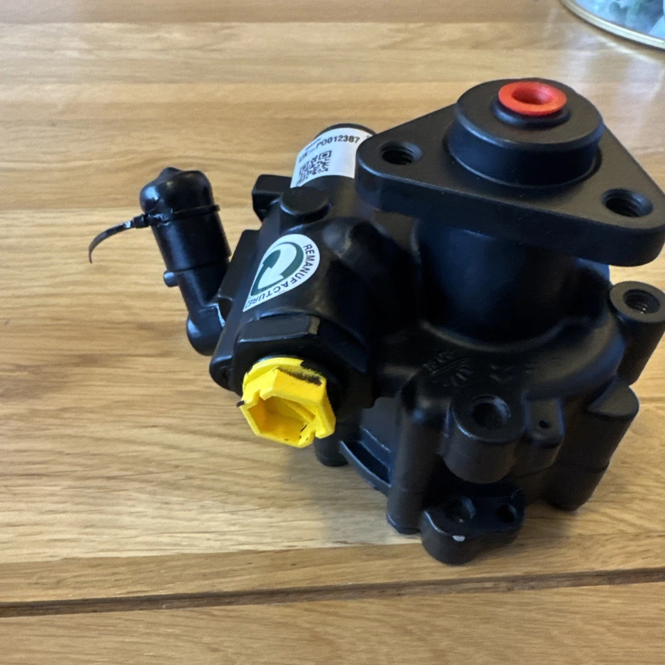 Power Steering Hydraulic Pump Replacement Fits Fiat Marea SHAFTEC - Image 1 of 4