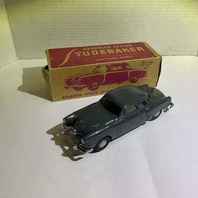 1950 Studebaker Dealer Promo Model Car 1/24 - Image 1 of 4