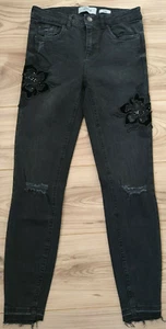 NEW LOOK Distressed Floral Embroidery JENNA Skinny Ankle Grazer Jeans 10 W29 L27 - Picture 1 of 11