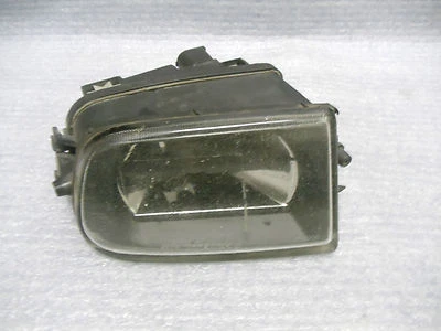 Faro antiniebla izquierdo BMW Z3 1996 1997 1998 1999 2000 2001 63178360575 FABRICANTE DE EQUIPOS ORIGINALES de fábrica Foto 1 de 4