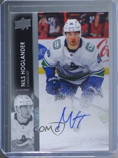 2021-22 Upper Deck Series 1 Snow Spray Auto Variations Nils Hoglander #174 Auto