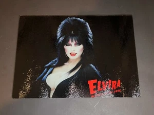 Tabla de cortar vidrio sublimado Elvira Mistress of the Dark - Imagen 1 de 1