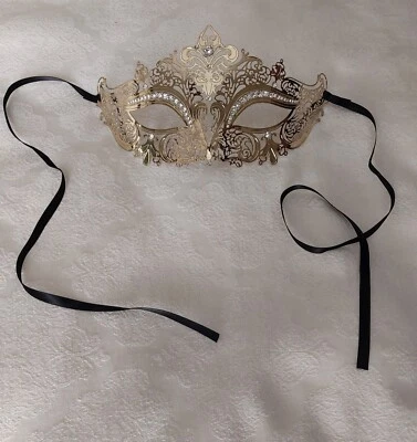 Gold brass filigree & crystal masquerade fancy carnival renaissance cosplay mask - Image 1 of 4