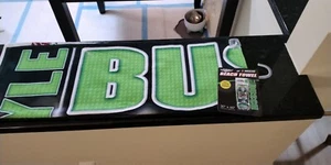 Kyle Busch #18 NASCAR 2018 Interstate Batteries 30" x 60" Beach Towel NEW - Picture 1 of 7