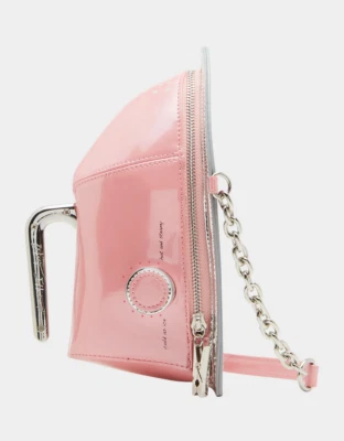 Hierro rosa Betsey Johnson Kitsch Iron Maiden nuevo con etiquetas Foto 1 de 4