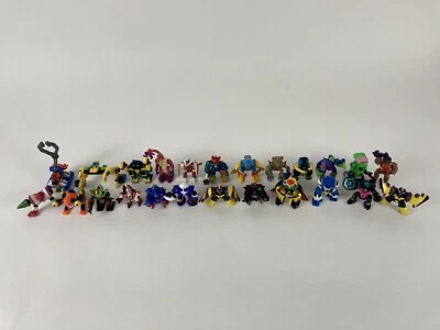 Z-Bots ZBots Vintage 1990s Galoob LGTI Action Figures Lot of 24 Z-Rex Pektotron - Image 1 of 4