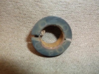 Mercury Cougar Cyclone Ford Torino 1969 1970 faro puerta bisagra interior buje Foto 1 de 4