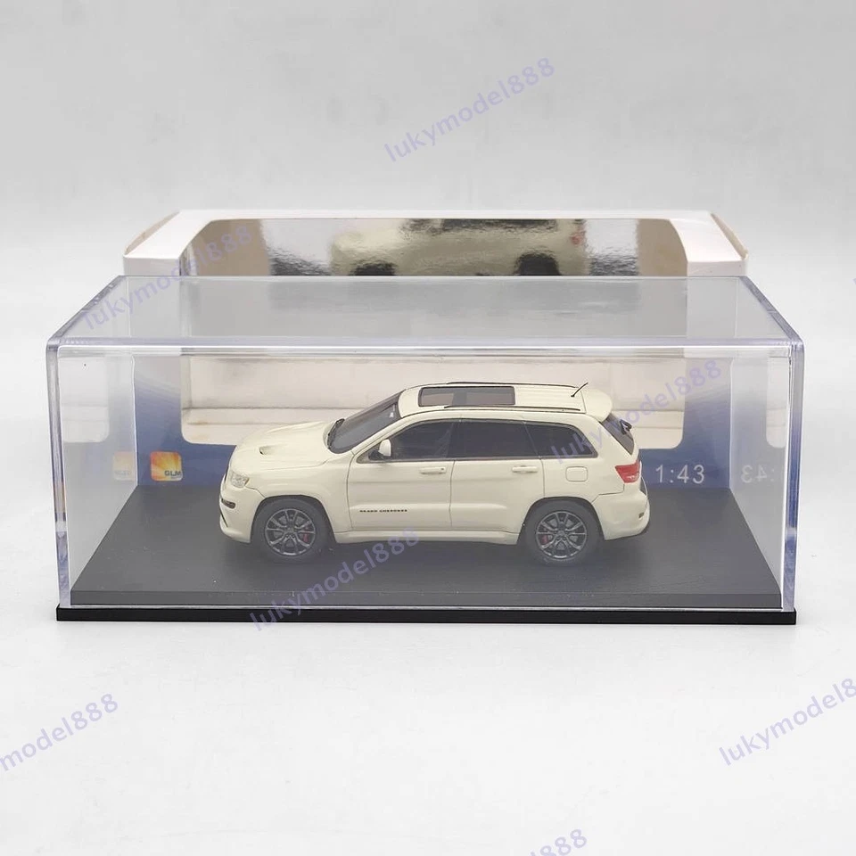 GLM Models 1/43 Jeep Grand Cherokee SRT8 #108502 White Resin Car Collection - Image 1 of 4