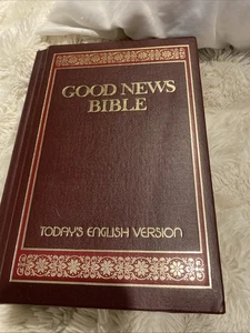 Good News Holy Bible Red Padded HC Thomas Nelson 1976 TEV 382 BG Giant Print - Picture 1 of 6