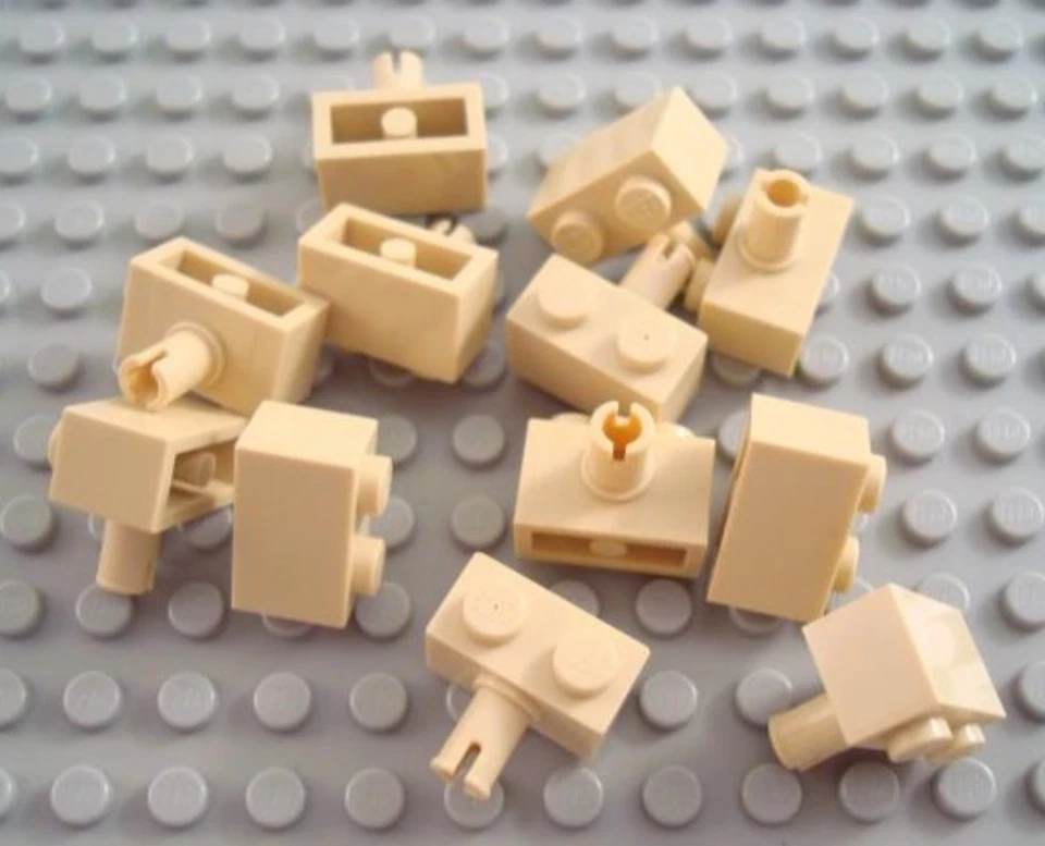 LEGO Lote de 12 Ladrillos Bronceados 1x2 con Pin Lateral Foto 1 de 1
