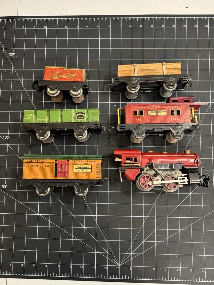 1900-е American Flyer Колея O Заводной Оловянный Поезд Набор с 5 Оловянными Автомобилями и Путями - Изображение 1 из 4