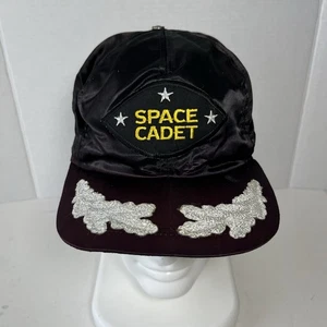Sombrero de colección Space Cadet de The Thinking Cap Co. EE. UU. negro satinado y granate - Imagen 1 de 7