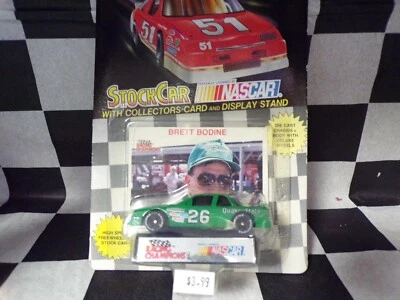 Brett Bodine #26 Quaker Stato 1:64 Scala Auto Nascar Racing Champions W/Scheda - Immagine 1 di 4