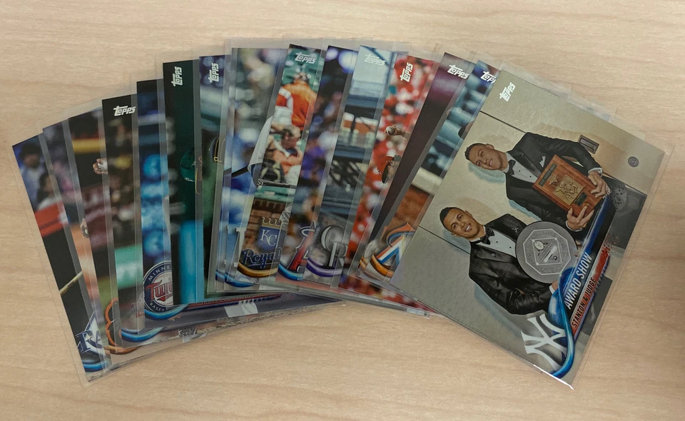 2018 Topps RAINBOW FOIL Series 1, Series 2, & Update Series - Complete Your Set! - Image 1 of 1