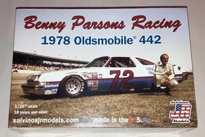 Benny Parsons 72 1978 Oldsmobile 442 Stock Car 1:25 scale model car kit - Picture 1 of 1