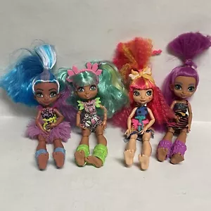 Lote de 4 muñecas prehistóricas Mattel Cave Club x 4 Roaralai Emberly Rockelle Tella - Imagen 1 de 5