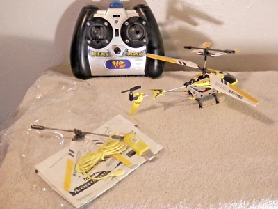 Hawk Talon V2 R/C Helicopter w/Built In Gyroscope and Replacement Parts Works - Image 1 of 2