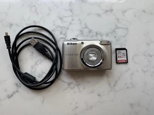 Nikon Coolpix A10 Digital Camera Silver 16.1MP W/64GB Card And USB Cable - Picture 1 of 8