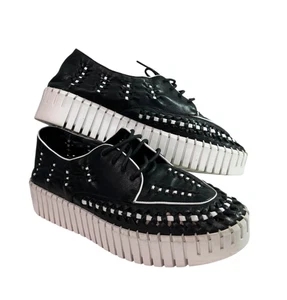 Anthropologie Silent D Brodies Sneaker schwarz geflochtenes Leder 175 $ Größe EU 40, US 9 - Bild 1 von 10
