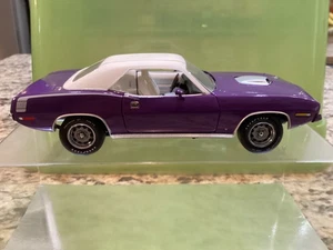 Franklin Mint - 1:24th Scale - 1970 Plymouth Hemi Cuda - Plum Purple / White Int - Picture 1 of 15
