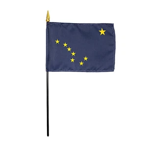 Alaska AK State Poli Miniatura Mesa Escritorio Bandera Poliéster 4" x 6" (Paquete de 12) - Imagen 1 de 3