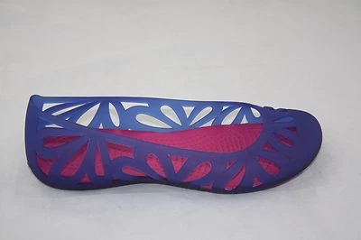 WMNS CROCS ADRINA III FLAT CERULEAN BLUE/CANDY PINK 14936-4AU  SIZE W4 WAS$40.00 - Image 1 of 4