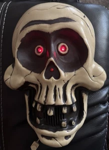 Vtg Halloween Skull Big Head Jangles Head Sings lights up Take One 2003 Works - Picture 1 of 8