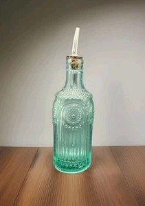 PIONEER WOMAN 9" OIL & VINEGAR ADELINE EMBOSSED TEAL GLASS BOTTLE DISPENSER - Afbeelding 1 van 7