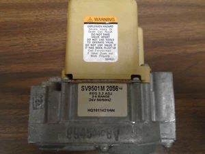 Honeywell Smart Gas Valve; SV9501M2056 for nat. gas; --''USED'' - Picture 1 of 4