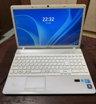 Sony Vaio VPCEB18FJ Core i5 Windows10 RAM 8GB SSD 500GB - Image 1 of 4