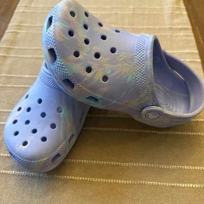 Zuecos Sandalia Crocs Clásicos Mármol Niños Niñas Niños J1 EE. UU. 32-33 EUROS Azul/Púrpura Foto 1 de 4