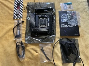 ASUS ROG STRIX X670E-I GAMING WIFI AM5 mini-ITX motherboard, DDR5 - Afbeelding 1 van 5