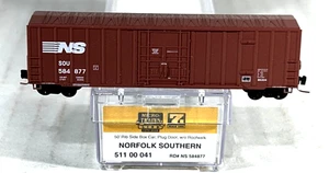 MICRO-TRAINS Z SCALE 50' RIB SIDE BOX CAR NORFOLK SOUTHERN 51100041 - Picture 1 of 3
