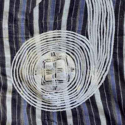 Top Hombre Hausa Boubou Indigo Nigeria Colección Sidley Foto 1 de 4