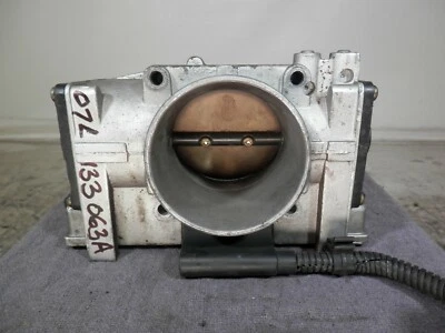 Carrocería del acelerador Lamborghini 2003-2007 - #07L133063AA Foto 1 de 4