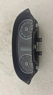 Velocímetro Volkswagen Passat 2015-2019 OEM Foto 1 de 4