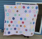 Vintage Hand Stitched Quilt 78 X 66 Grandmothers Flowers Cutter Feed Sack Sewn