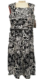 Signature by Robbie Bee Women's Size 16 Dress Black White Floral Red Inside NWT - Picture 1 of 8