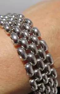 BRACCIALE MAGLIA ARGENTO STERLING 7" LUNGO 15,66 MM LARGO 27,81 grammi (G132942-2) - Foto 1 di 6