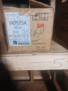 NEW TERAL VKP075A 200/220V 0.85/1.0A original box - Picture 1 of 4